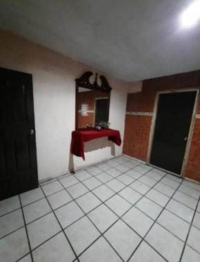 Habitación completa a 2 Cuadras del Consulado EUA, Nuevo Laredo